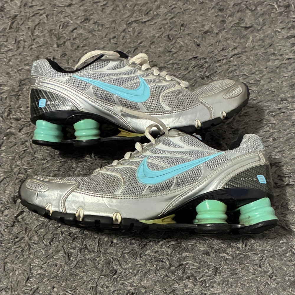 Nike shox turbo